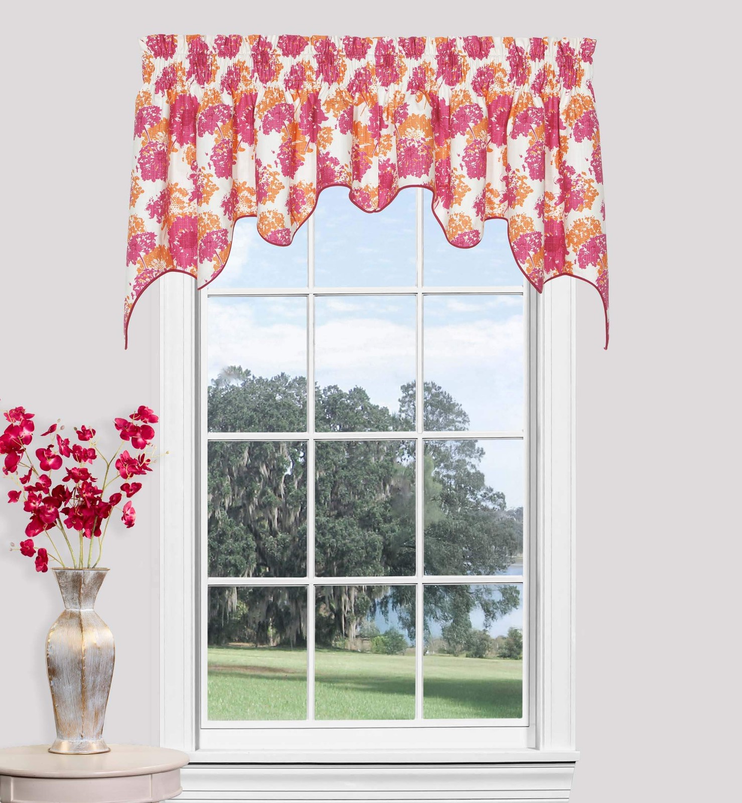 Fairy Flamingo Scalloped Empress Swag – Floral Print