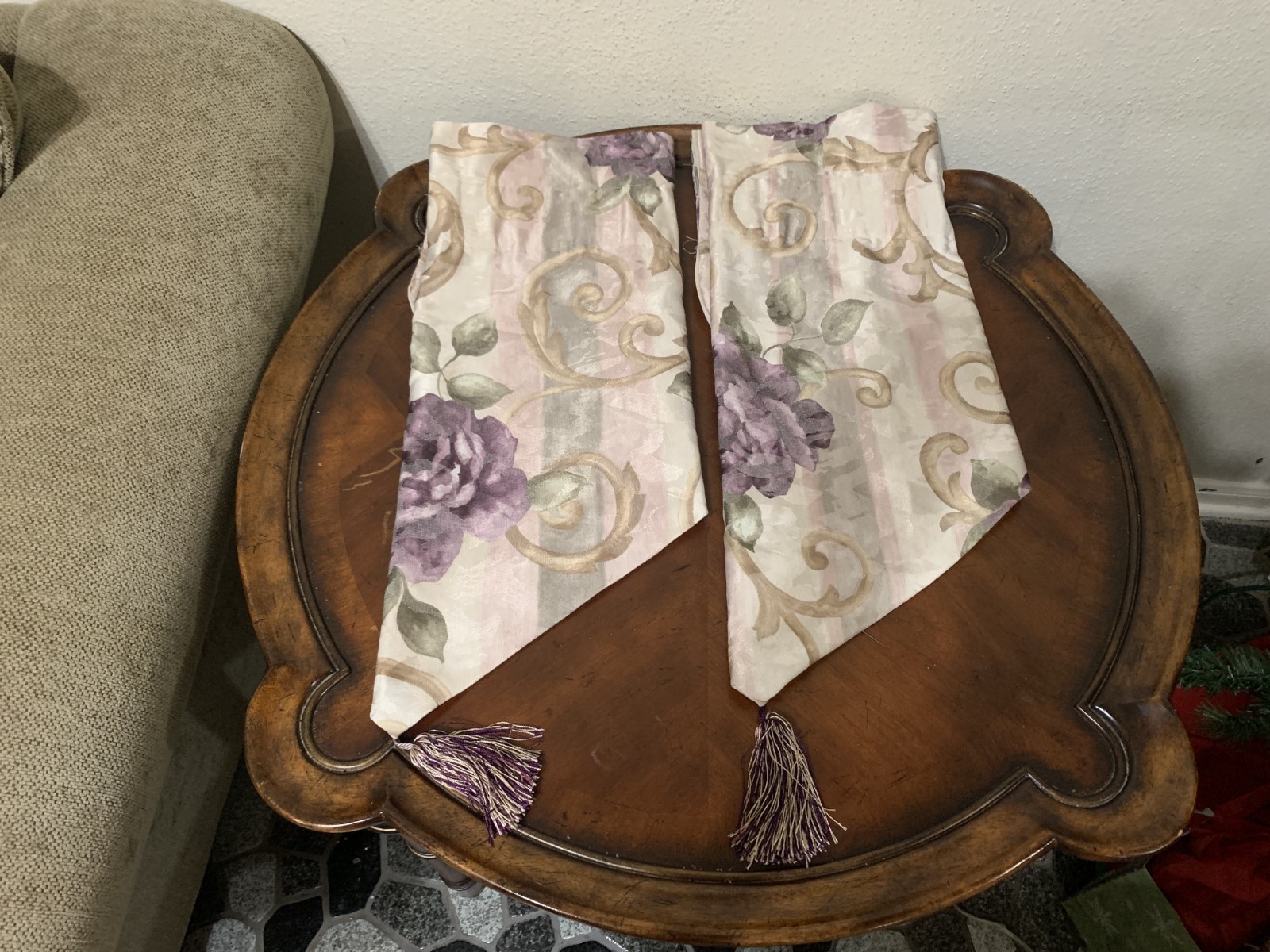 Croscill Chambord Cassis Amethyst Ascot Valance 39 X 23″ Tassel Lined Set 2 USA