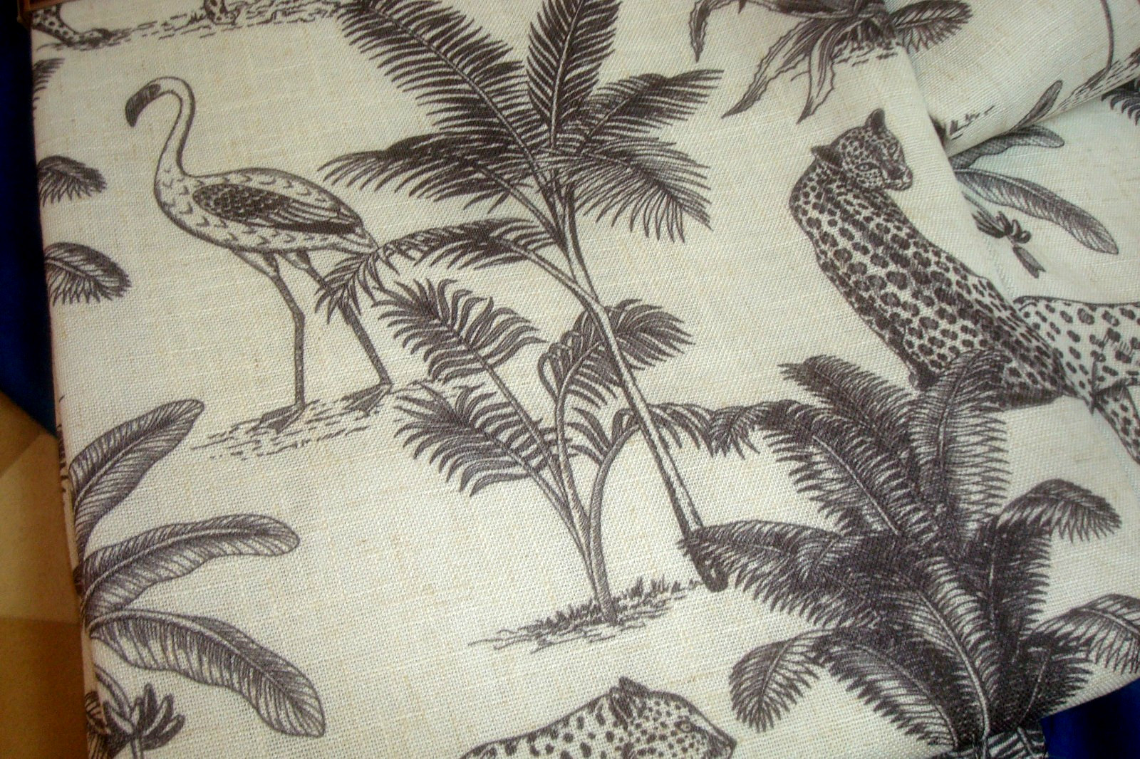 NWT Villeroy Boch Window Curtain Panels Lined 2 pc Jungle Toile Black out 84″ lg