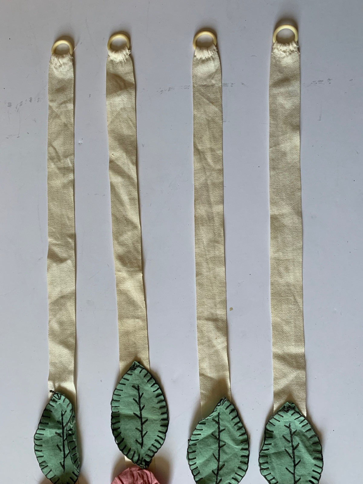 Vintage Flapper Boudoir Curtain Tie Backs 1930s Arts & Crafts Set 4- 22” Yo-yos