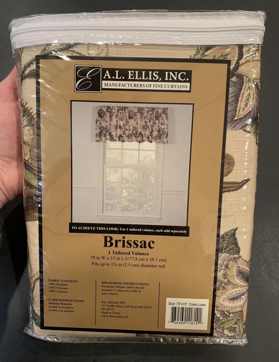 AL Ellis Inc Brissac Scalloped Window Valance 70 X 15 NEW in Package