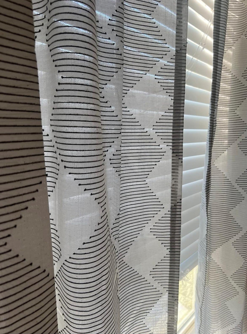 Contemporary Modern, Scandi-Style, Minimalist, Airy, Breez 2 Panel Curtain 50×96