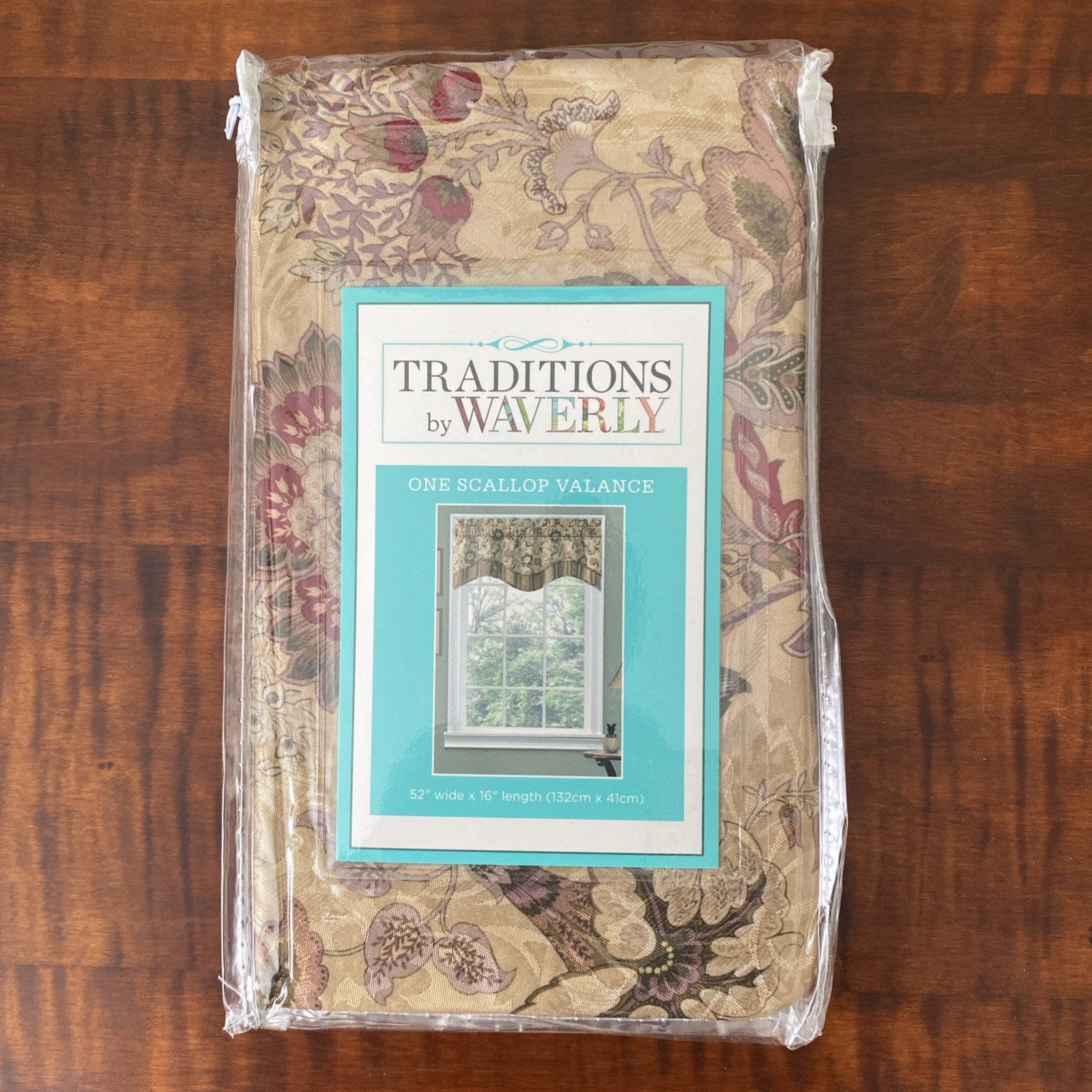Traditions by Waverly Navarra Antique Scallop Valance Rod Pocket 52″W X 16″L New