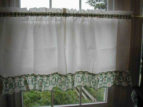 pfaltzgraff Flower Garden 45″ Ruffled Tier Curtains Cotton Poly Fabric Multi-