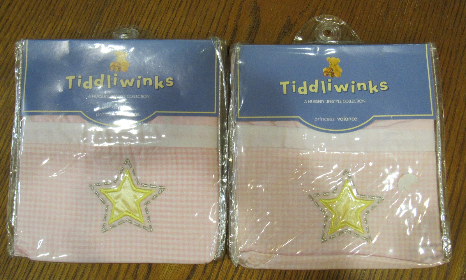 NEW Set of 2 TIDDLIWINKS PINK GINGHAM “PRINCESS” STAR VALANCE 14 3/4″ X 39″
