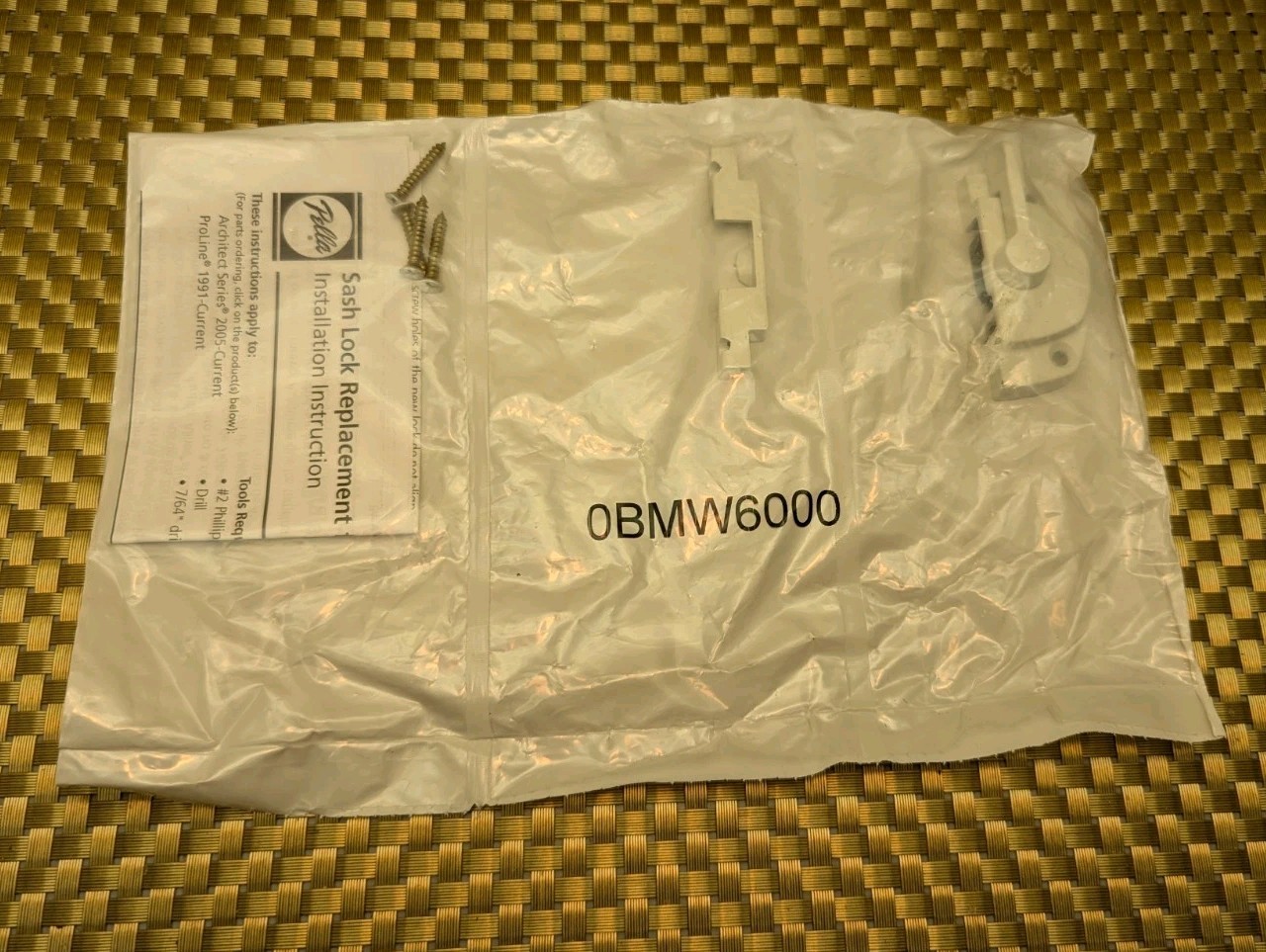 Pella Double/Single-Hung Window Cam-Action Lock White with Hardware 0BMW6000
