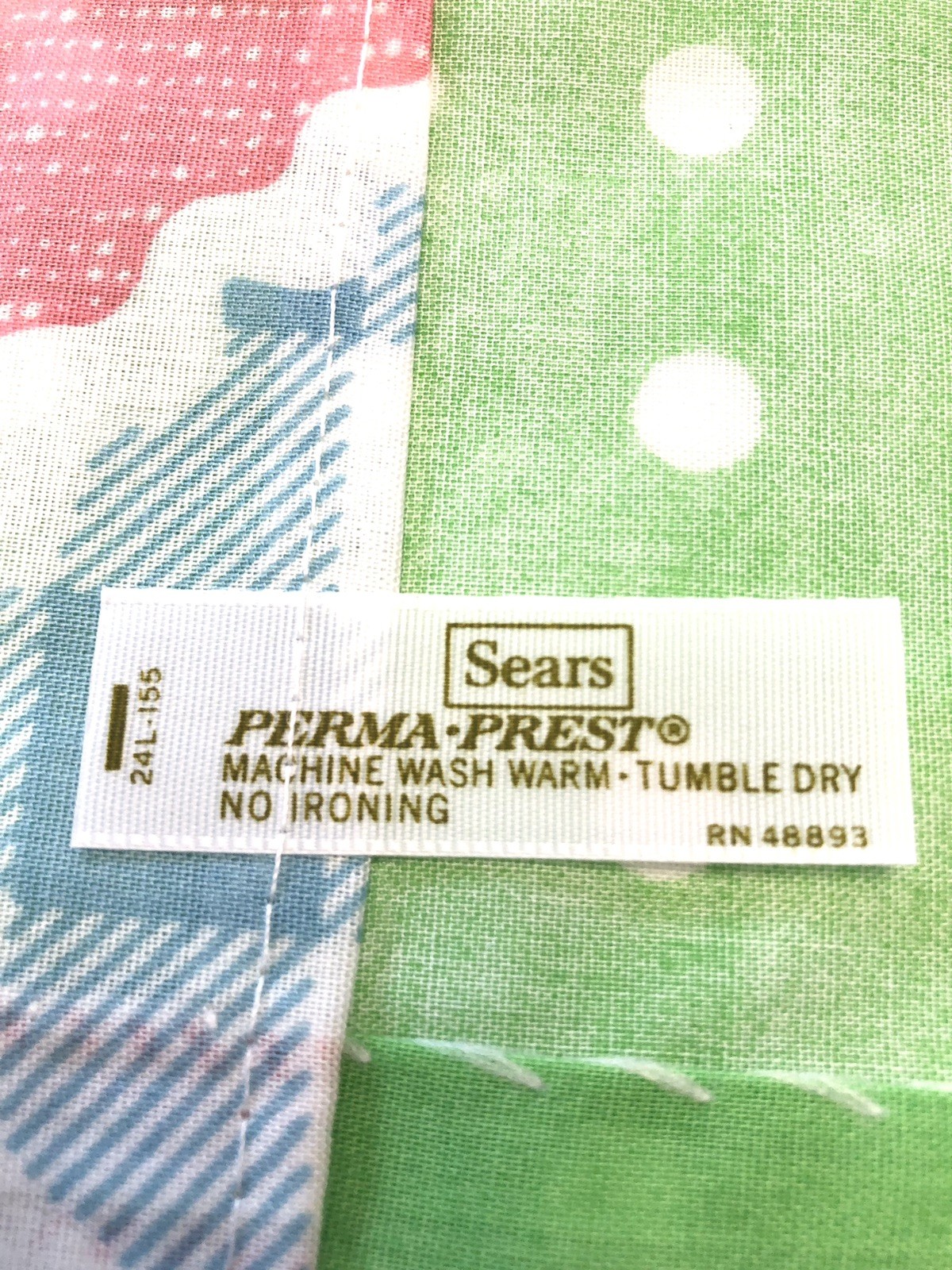 A Rare Vintage Sears Country Patch Valance Colorful Design 11”x85” Cotton NOS