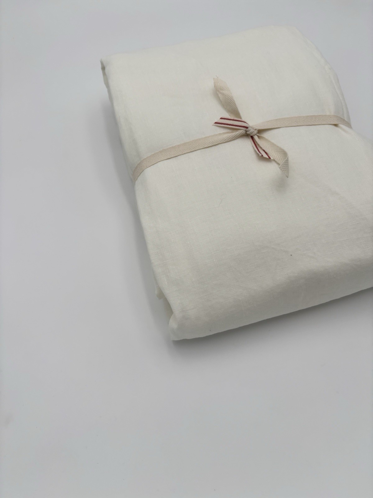 Pottery Barn Belgian Flax Linen Curtain ~ 50” x 84” ~ Ivory ~ Light Filtering