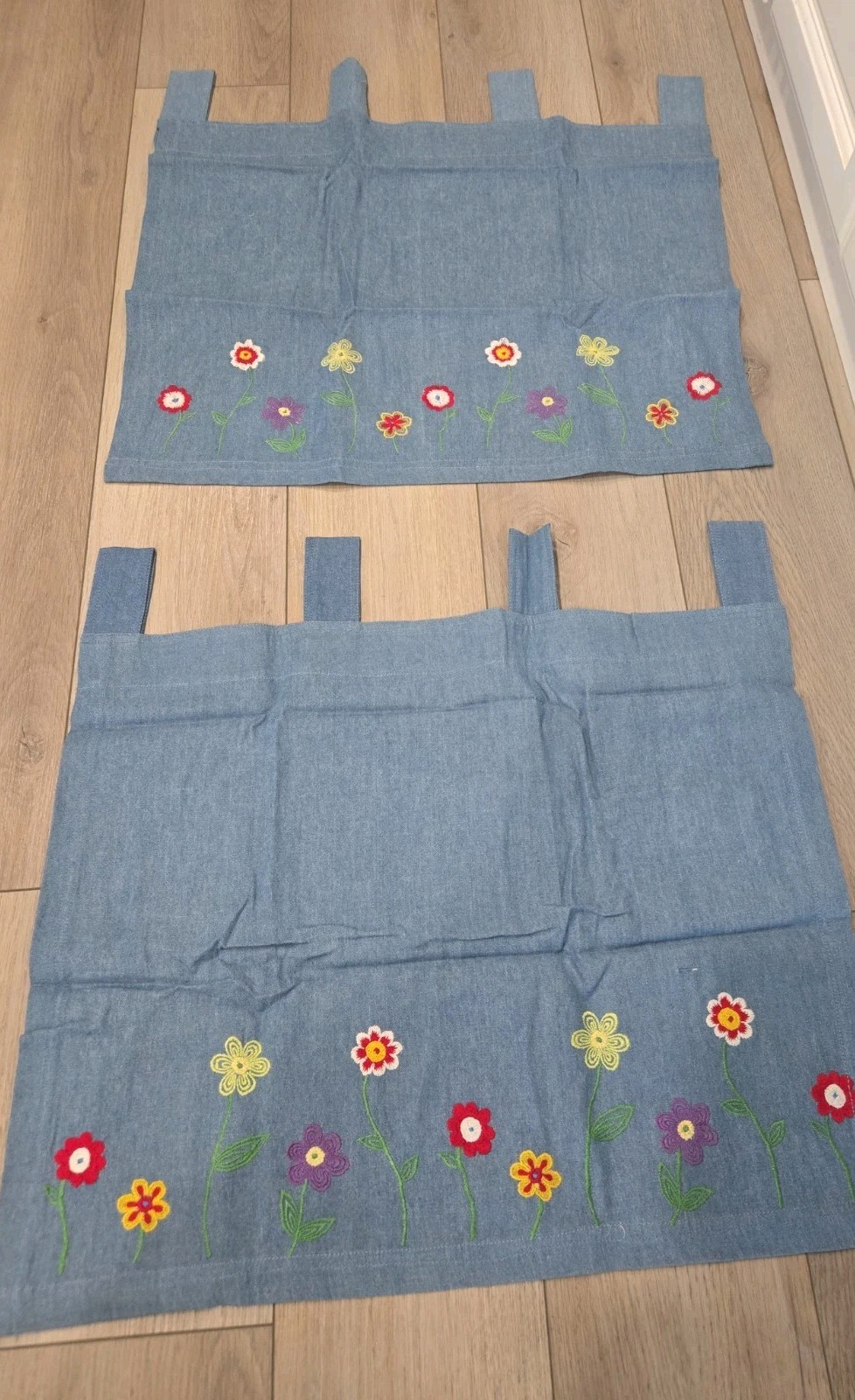 VTG JC Penny Denim Cafe Valances Floral Embroidered Tab Top 50×14″ Set Of 2 NIP