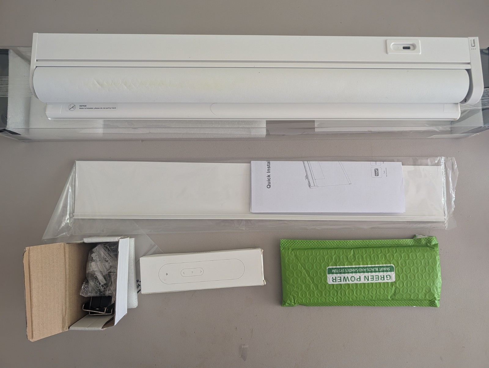 [OPEN BOX] Motorized Roller Shade 20″x72″, Remote/Solar (See Detail)