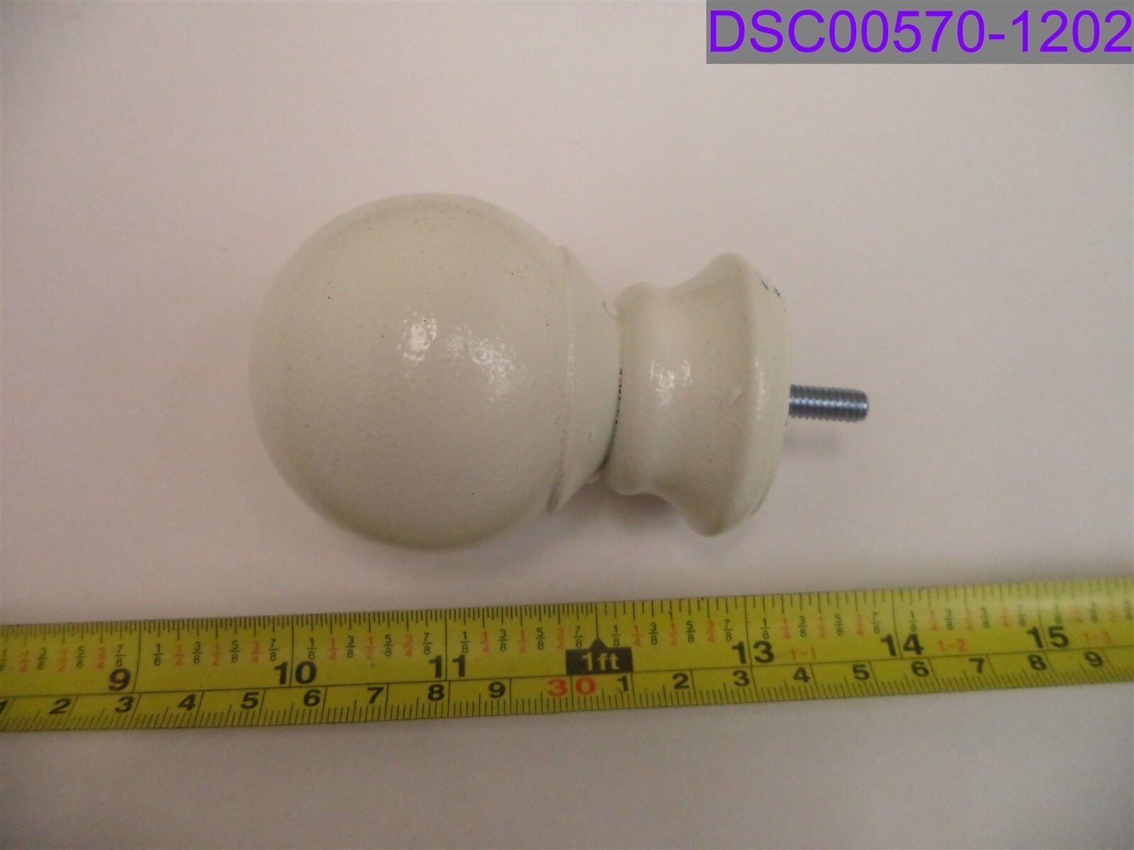 Qty = 1 Pack of 4: White Metal Ball Finial Post 4″ Tall, 2-1/4″ dia