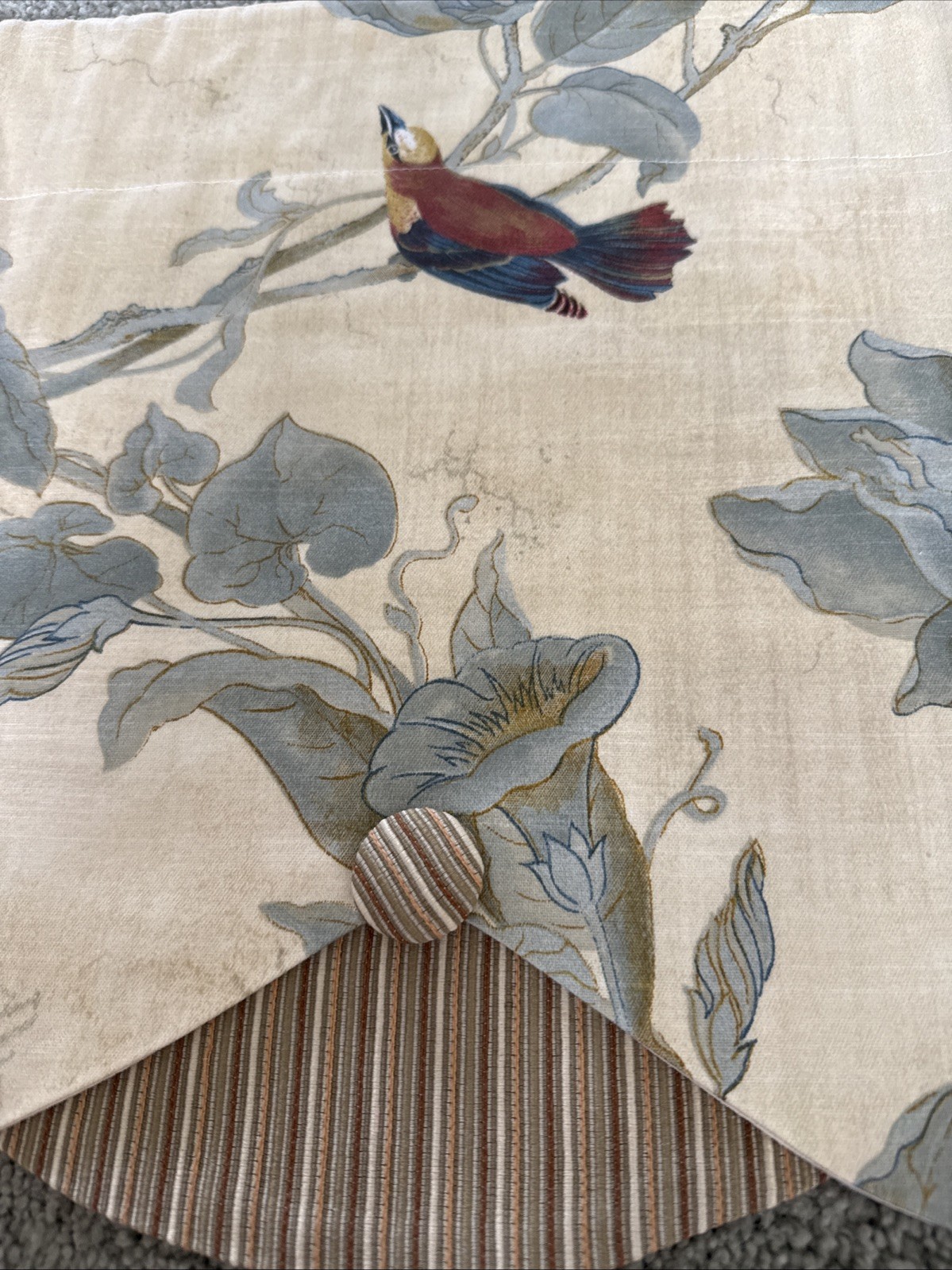 Heritage House Windsong Valance Scallop Buttons Birds 52”X14.5”