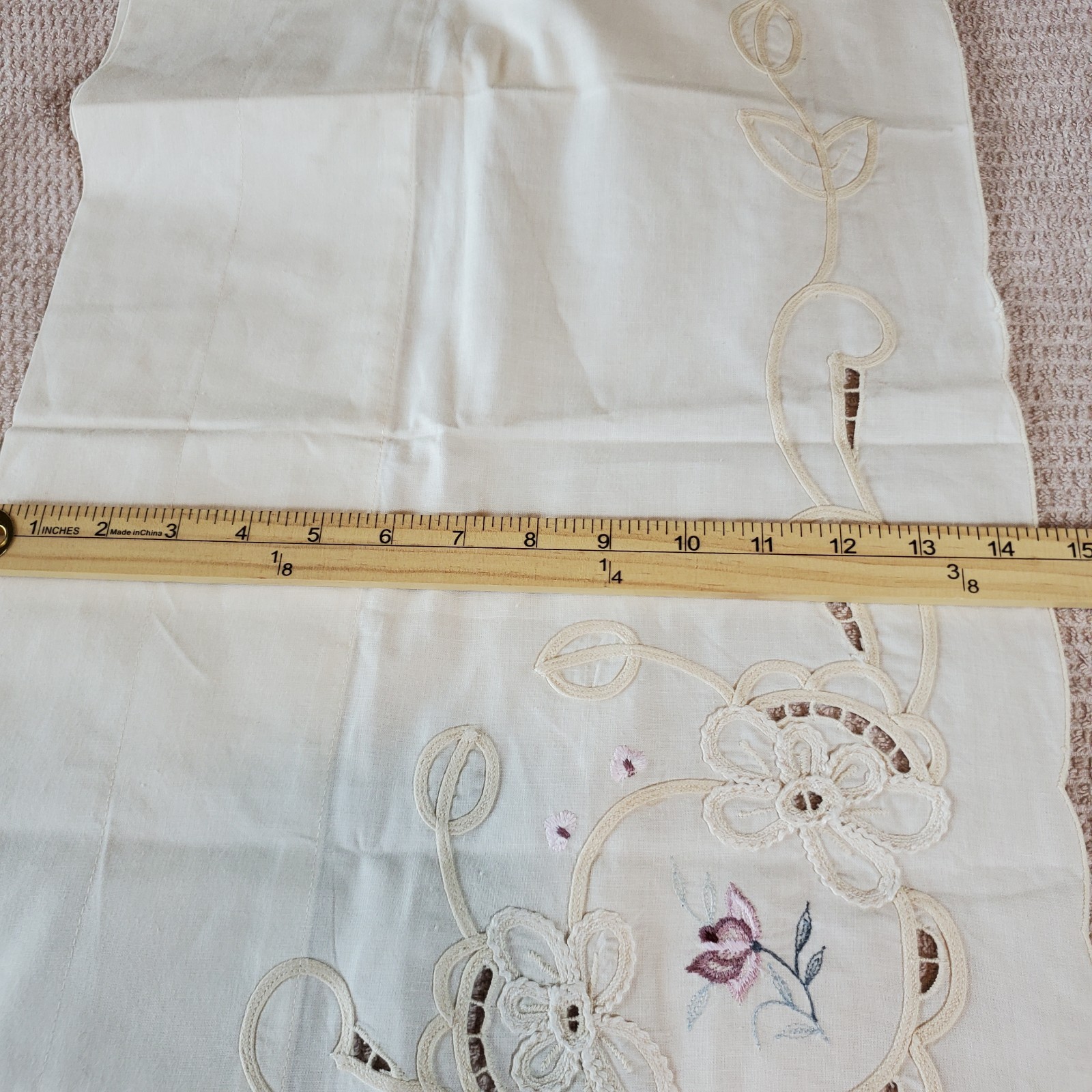 Embroidered floral valance curtain 14.5x 80 Beige w/Purple Embroided Flowers Vtg
