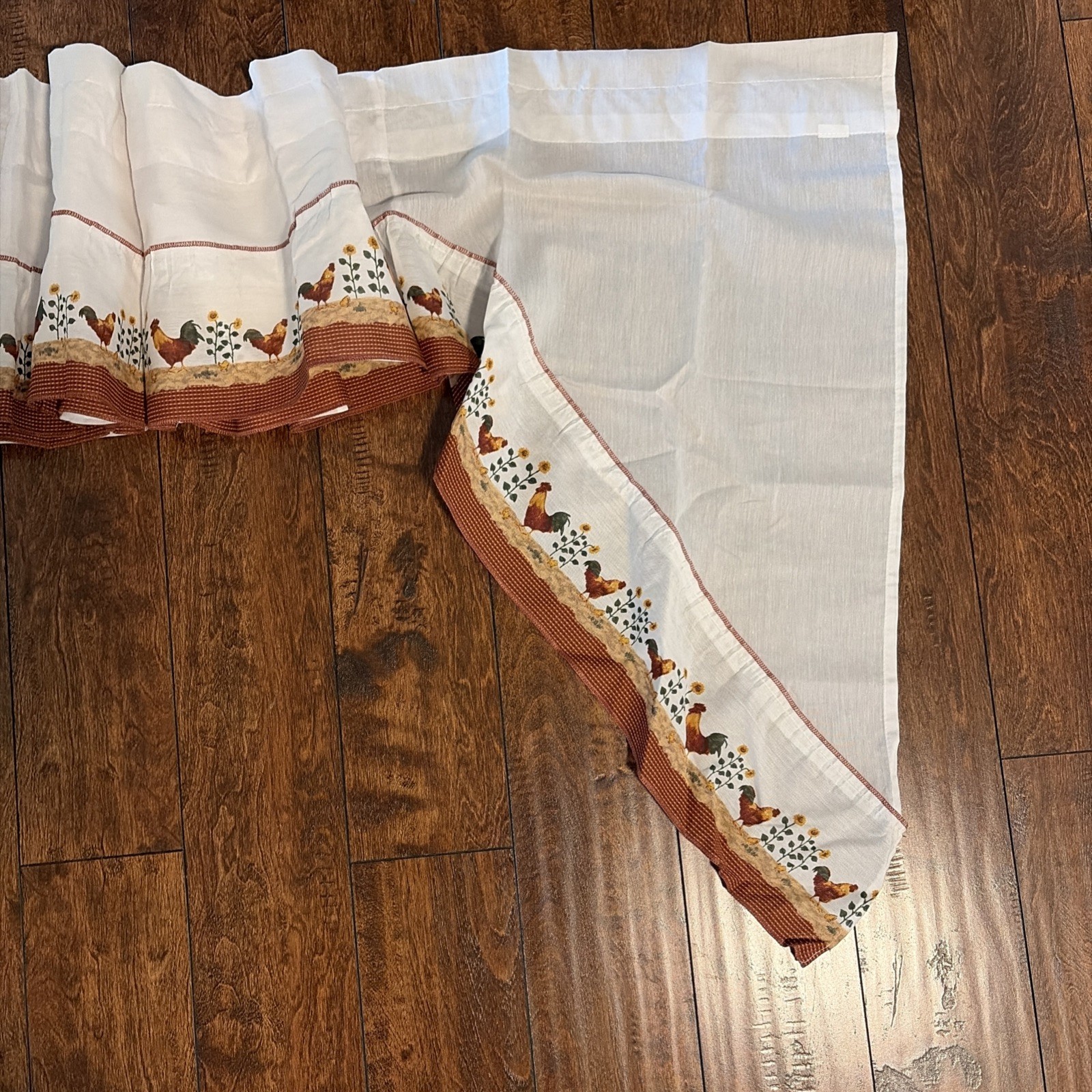 VTG 2pc Kitchen Valance Curtains Set Panels Swag Ruffle Floral Rooster Chicken