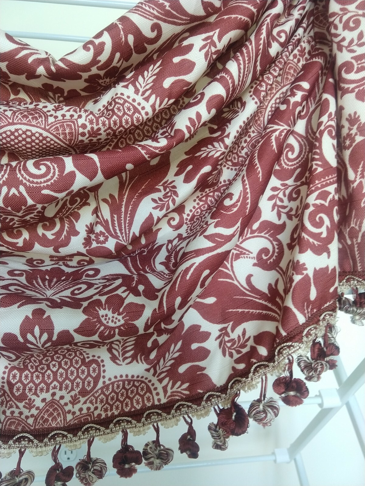 Window Valance Swag JCPenney Reddish Brown and Cream New without Package