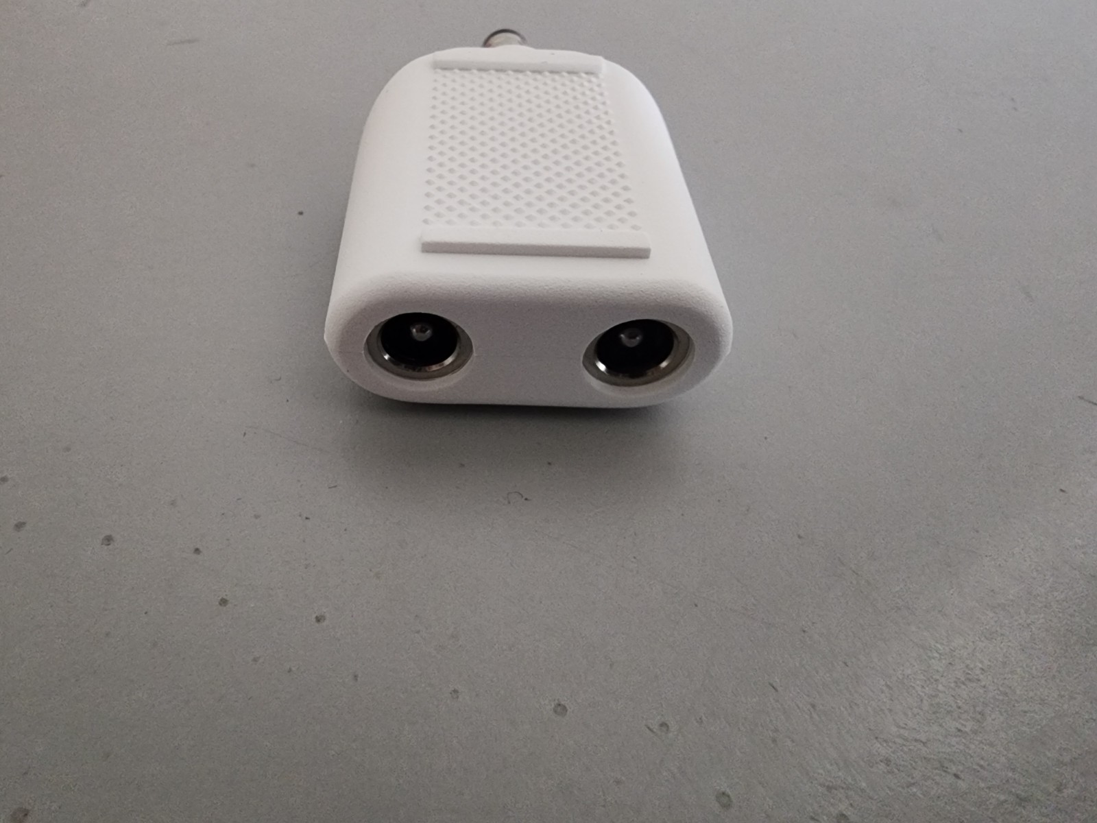 Hunter Douglas PowerView 18V Daisy Chain Y Connector – New!!!