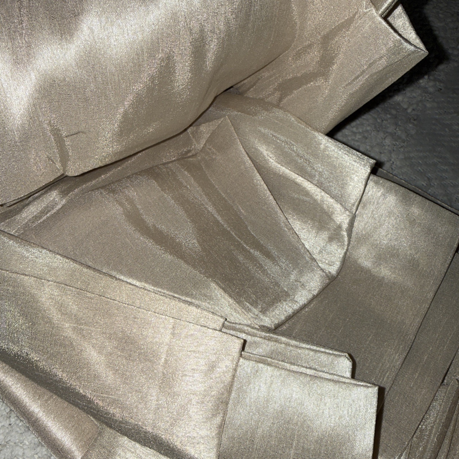 MADISON PARK Rival FAUX SILK Set Of 2 CURTAINS Privacy LINING CHAMPAGNE 50×84”