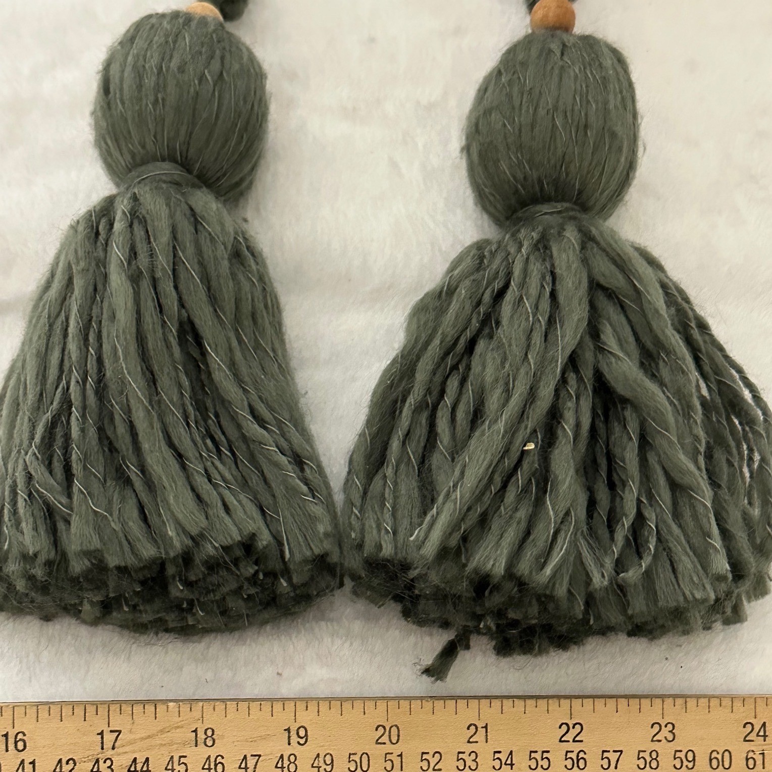 Unbranded Tassel Curtain Tiebacks Set 2 Olive Green Excellent Boho Wood macrame