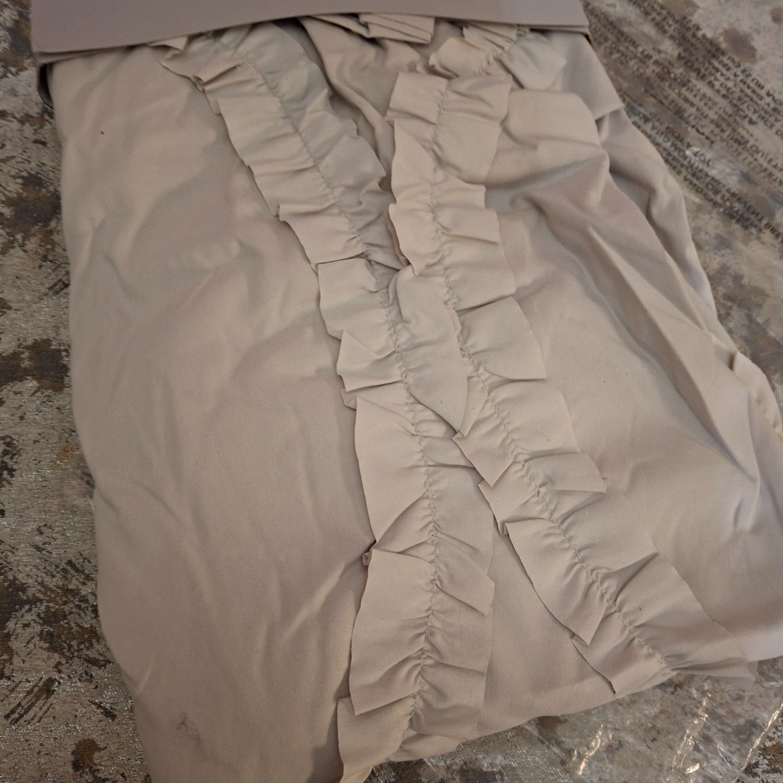 Lush Decor Avon Window Curtain Panel 54″ x 95″ Light Gray Ruffle Rod Pocket