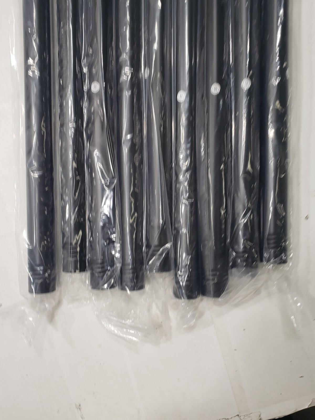 Byondeth Curtain Rods for Windows 16 to 48 Inches Adjustable Length BLACK