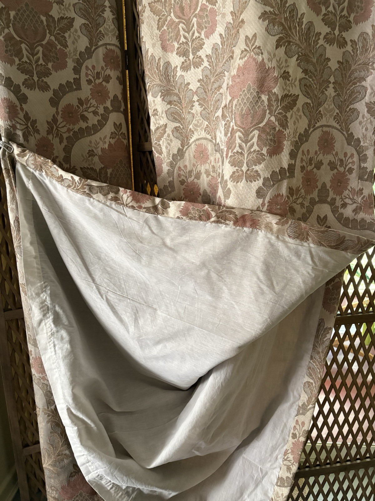 JCPenney Home Collection Lined Floral Curtain Panel Beige Pink Brown 48×84