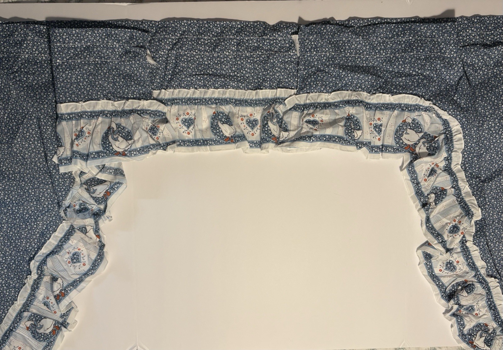 VTG Farmhouse Valance & Swag Aunt Rhody Geese Country cottage granny core 80s 90