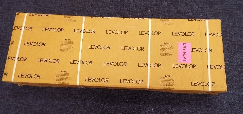 LEVOLOR Custom Soft Vertical Blinds – Candelight 34×48 《 NEW FACTORY SEALED 》