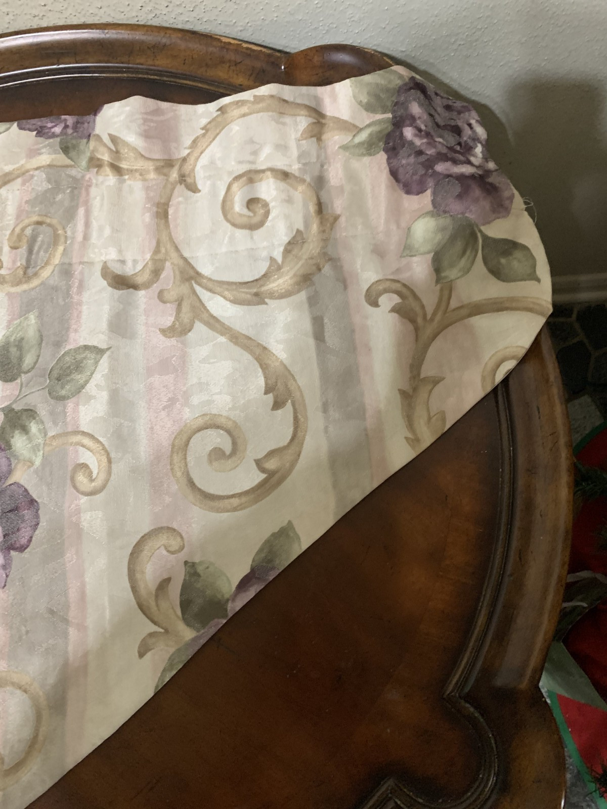 Croscill Chambord Cassis Amethyst Ascot Valance 39 X 23″ Tassel Lined Set 2 USA