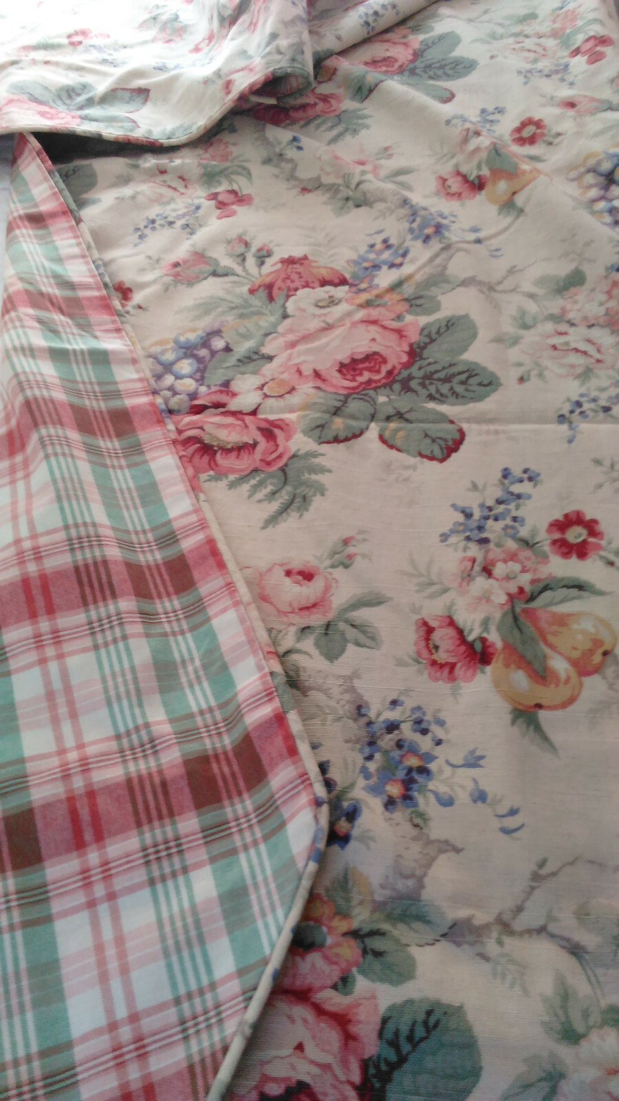 CHAPS LARGE WINDOW SCARF-2 FABRICS-PARCHMENT AND PLAID-252″ LONG COTTON FABRIC