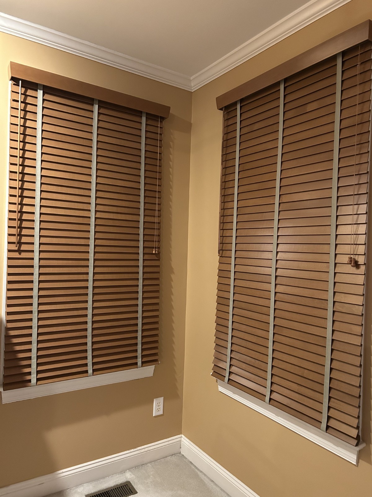 Smith & Noble Faux Wood Blinds