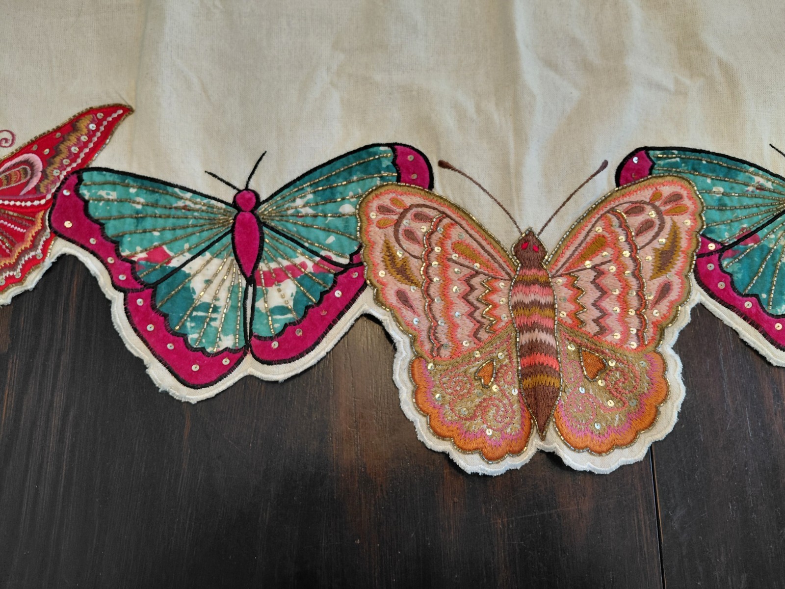 Pier 1 Imports Vintage Sequin Butterflies Valance Ivory 41 1/2″ X 18″