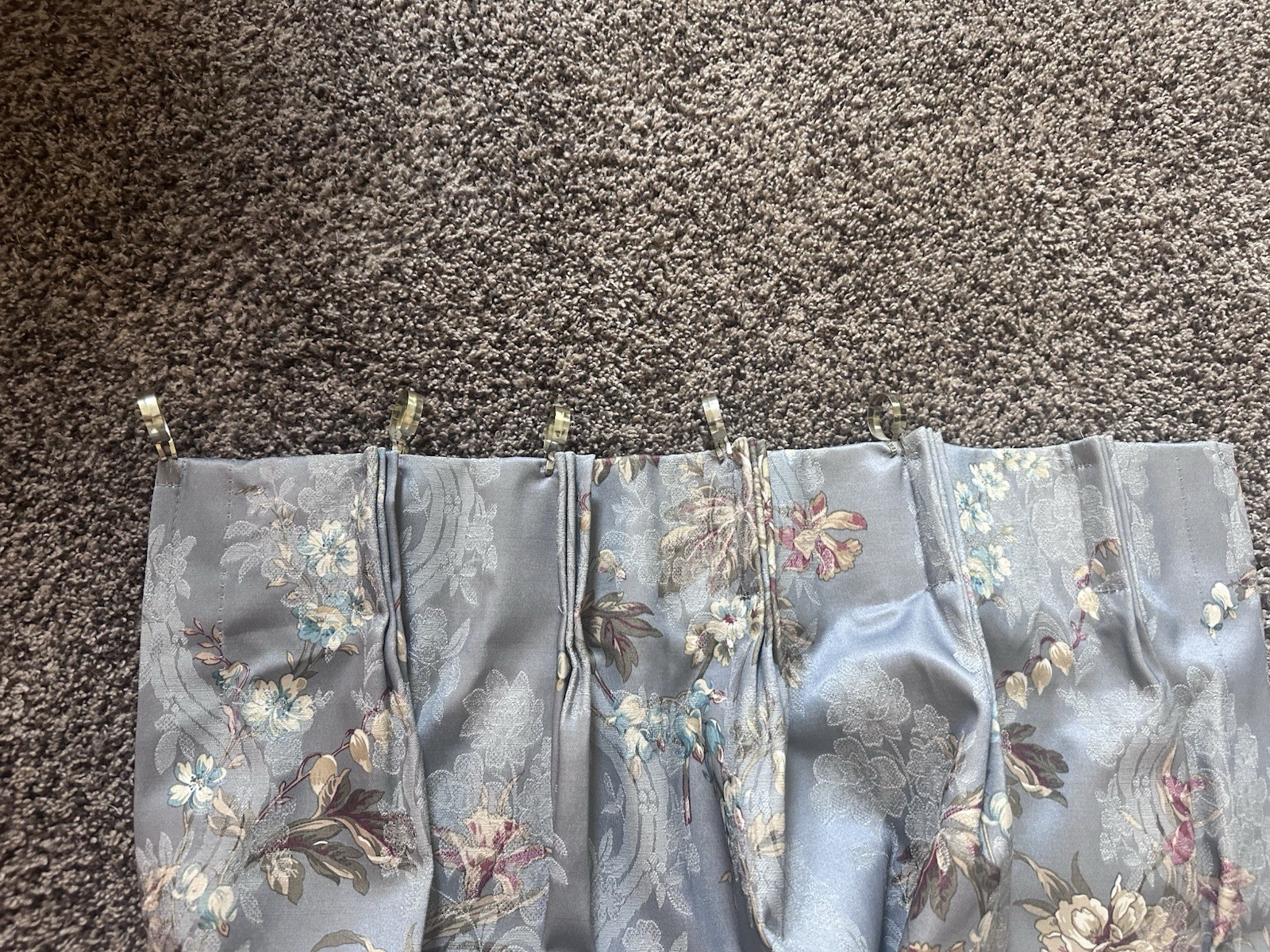 JCPenney Home Silver Floral Print Pinch Pleated Curtain 2 Panels Shabby Chic