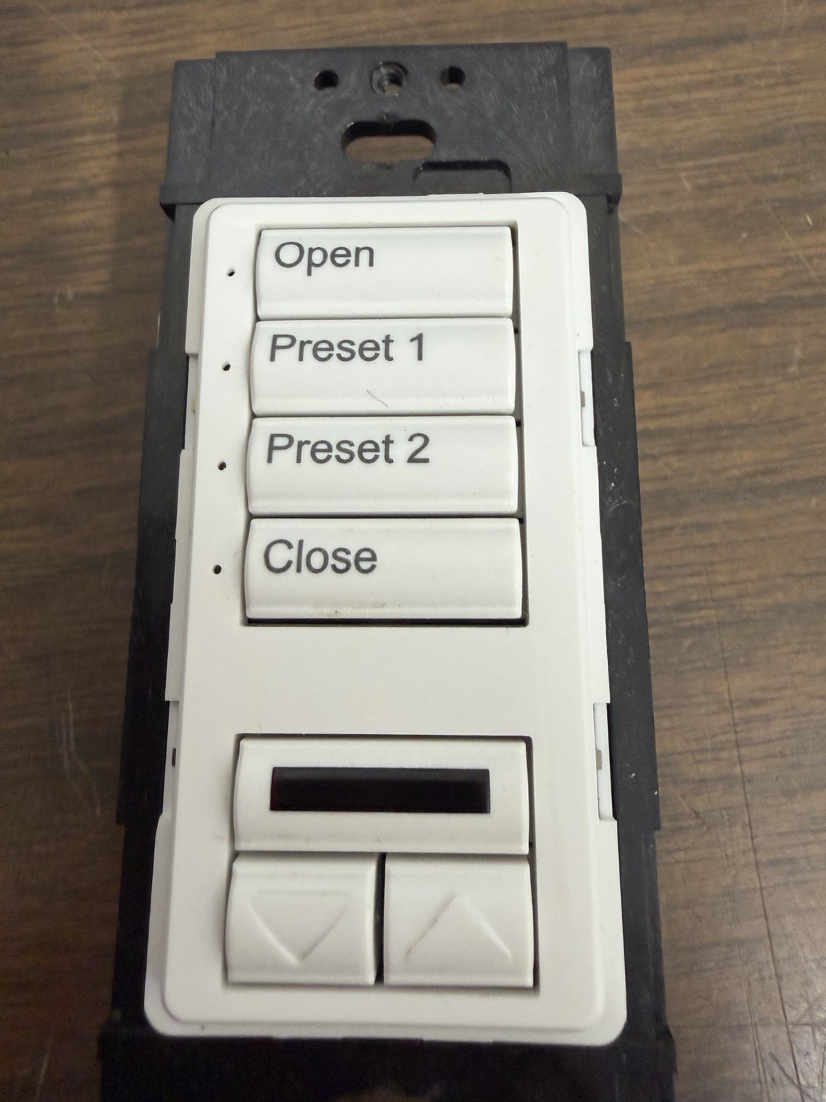 Lutron Sivoia QED SQD-4EI-WH-E01 Used Conditions , Works