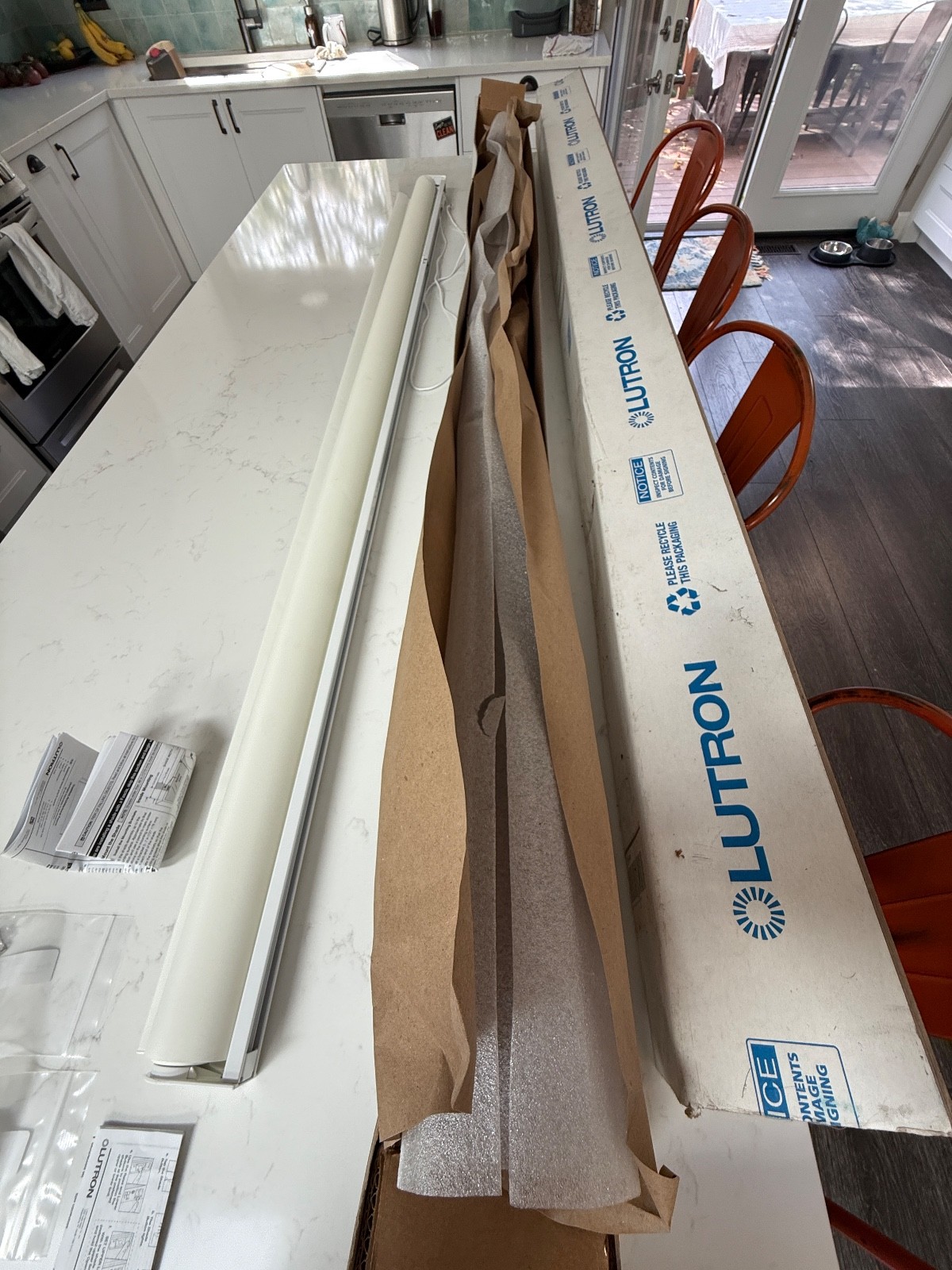 NEW Lutron Triathlon Motorized Roller Shade – 73 1/8″ W x 65″ H – White Fabric