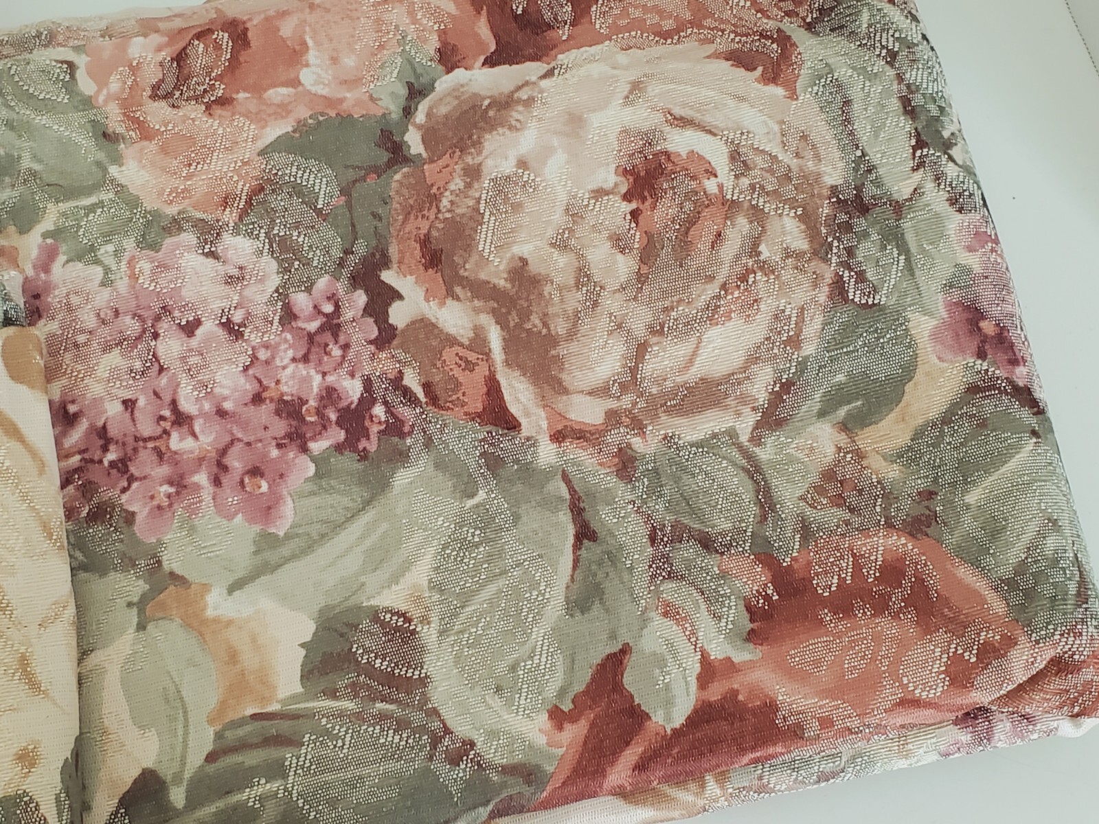 VTG Croscill Style #3753 Blouson Window Valance Topper Floral 88″ x 15″ NOS