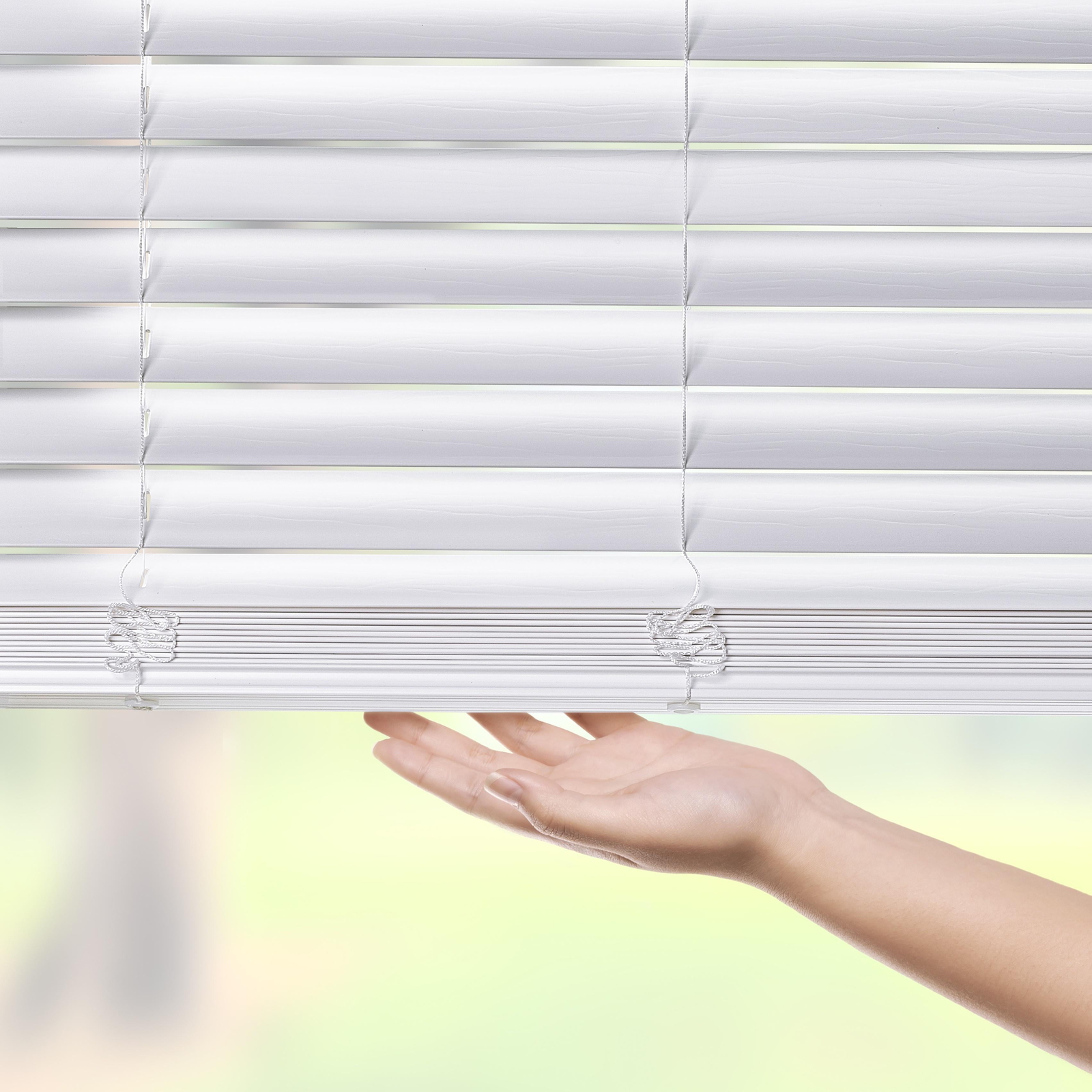 VENETIAN WINDOW BLINDS 2″ Cordless Faux Wood Horizontal—- Choose Your Size