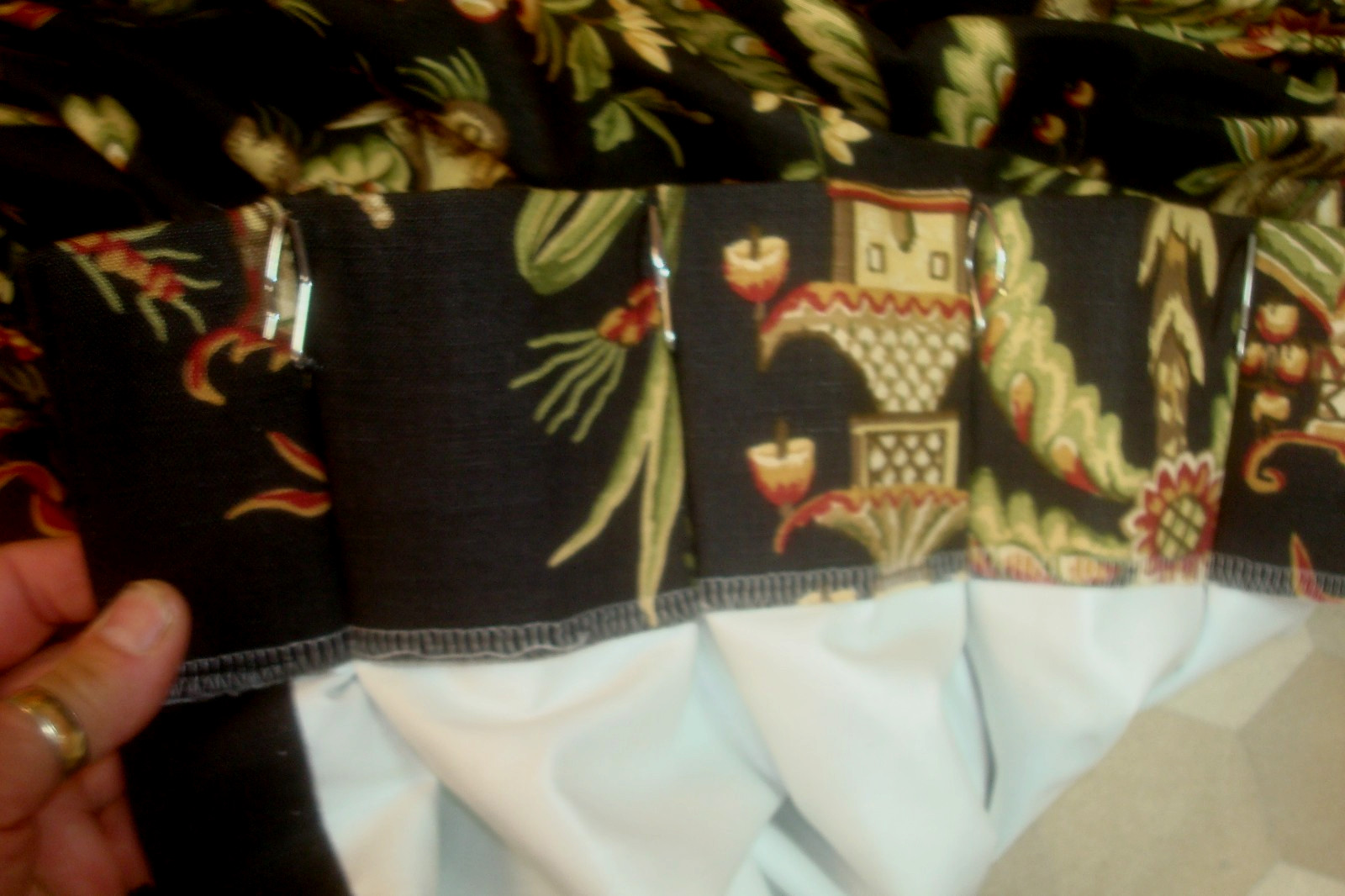 New Custom DRAPES Thibaut Tea House Asian Pagoda 2 pc Lined Pleats 100″ lg Black