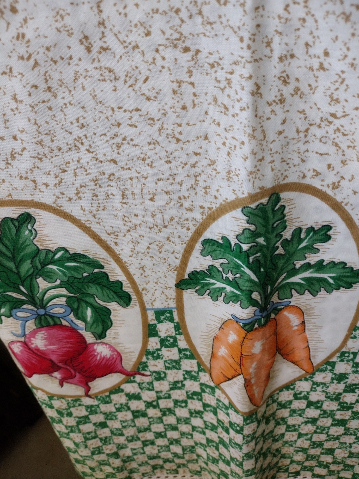 Vintage Kitchen Curtain, Veggie Theme, Carrots & Radishes, Single Curtain Panel