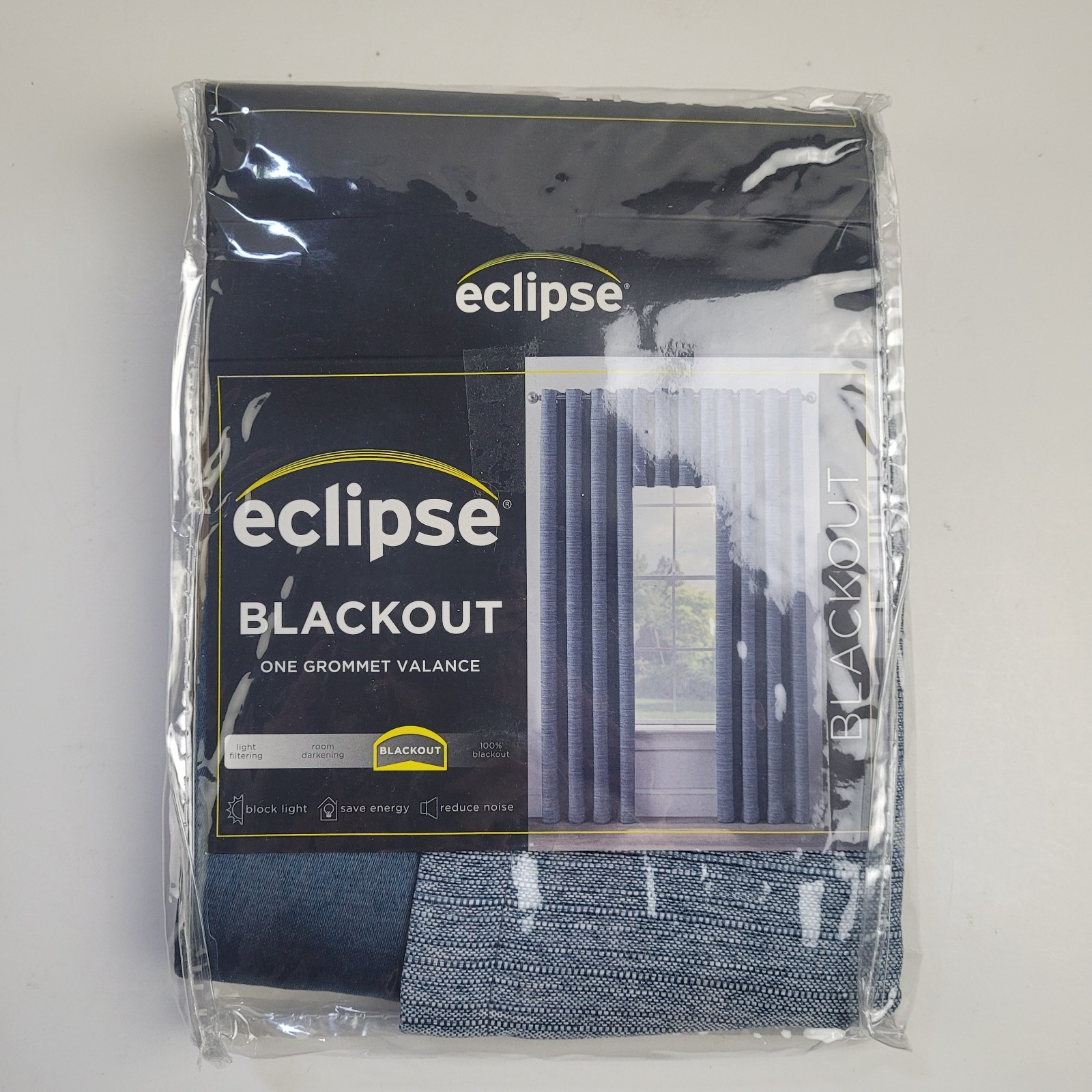 NEW Eclipse 52 x 18″ Blackout rod pocket single curtain panel ‘Indigo’ #CT10