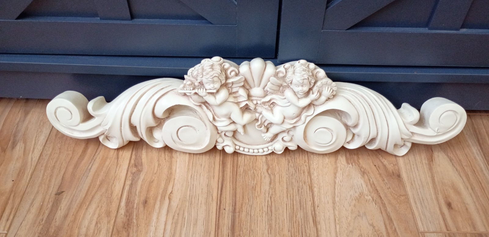 Vintage Cherub Swag 23 Inches Wood Hand Carved Victorian Angels Home Decor 90s.