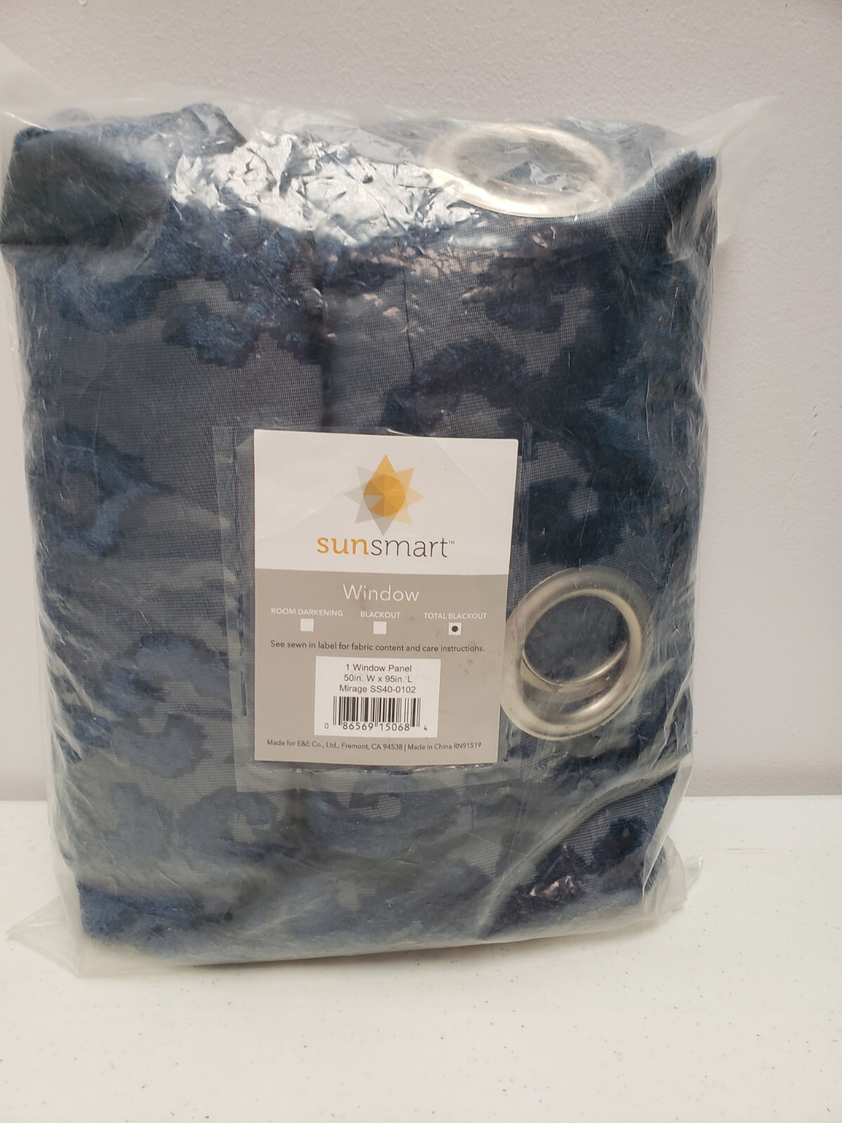 SunSmart Mirage Jacquard Damask Blackout Grommet Top 1 Curtain 50″ x95” Navy