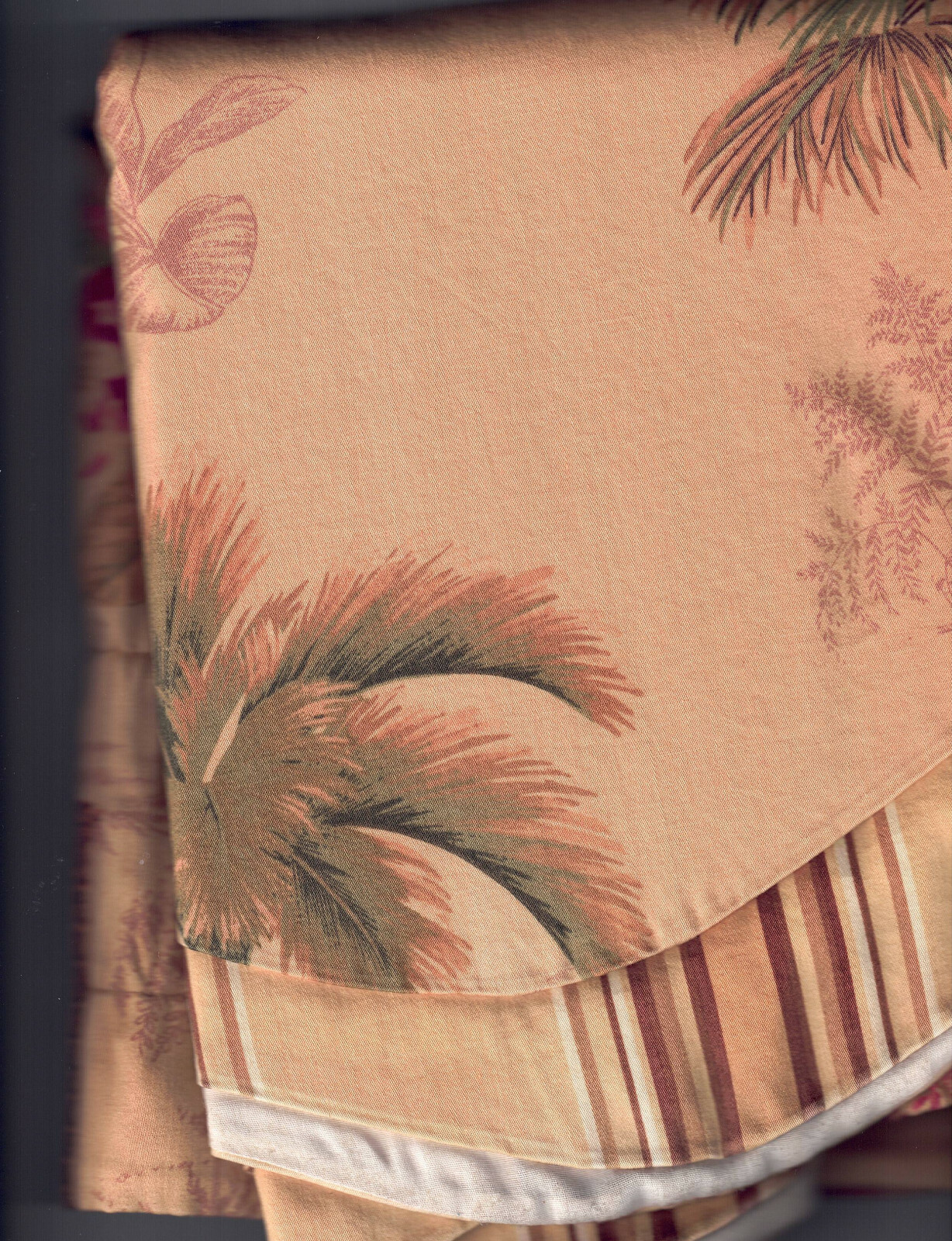ECHO Scalloped 2 Layer Valance Palm Tree Floral Stripe Gold Green Rust 56″ X 21″