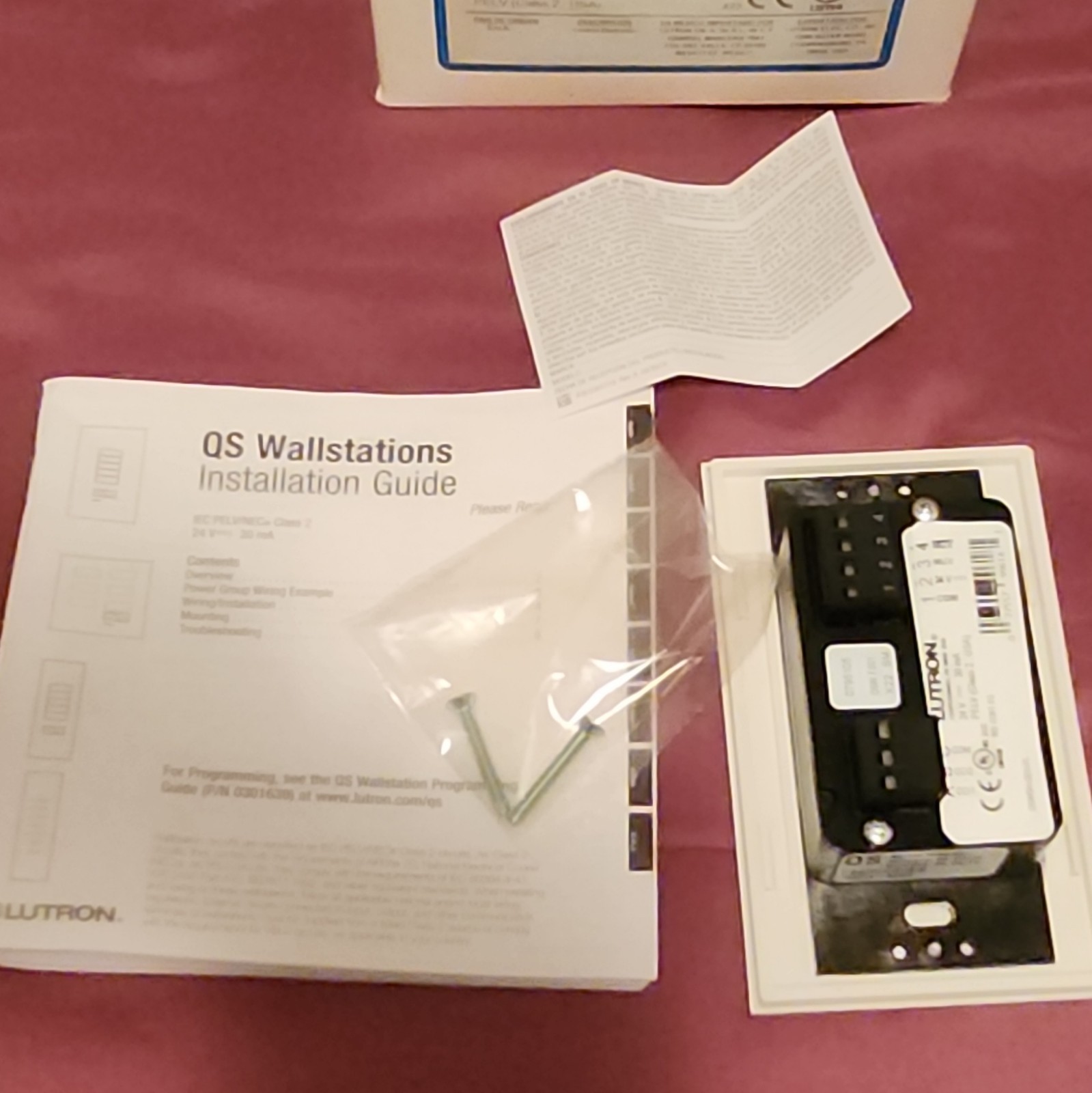 Lutron seeTouch QS Wallstation Control White Preset QSWHS-GEN-PL