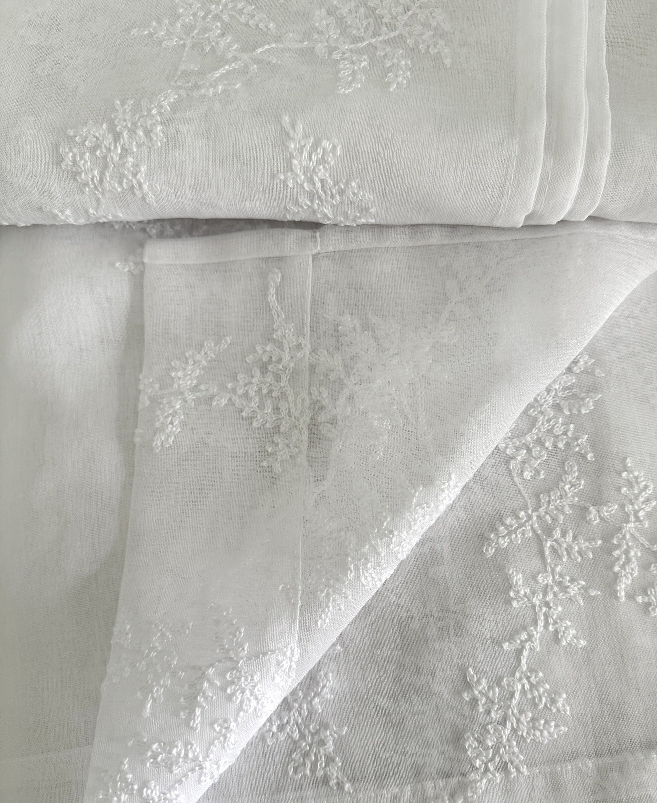 Laura Ashley Window Curtains 4 Panels 38 x 96″ Snow White Embroidered Sheer