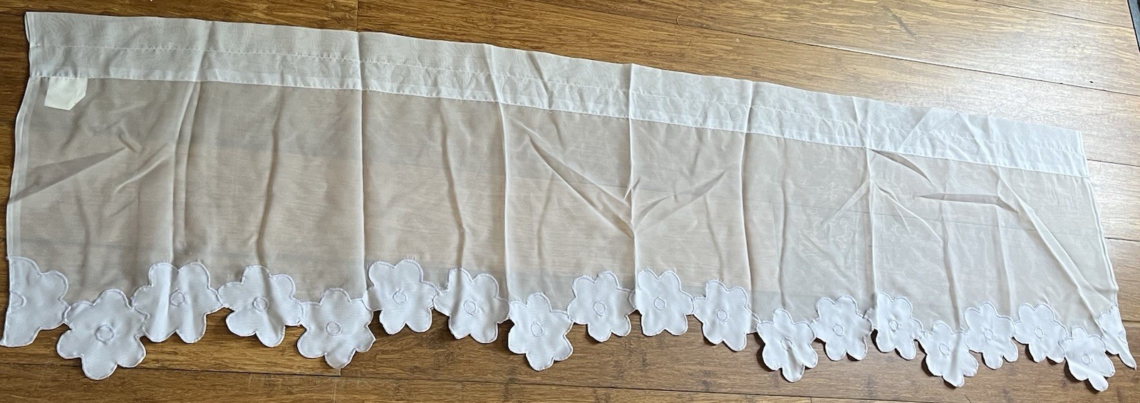 Embroidered Flower Appliqués Sheer Curtain Valance Lavender 59in X 15in Used