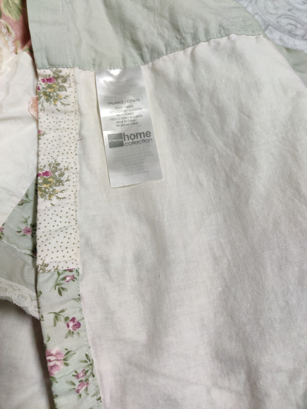 Single JCPenney’s HOME Patchwork Floral Valance French Country 18″X82″