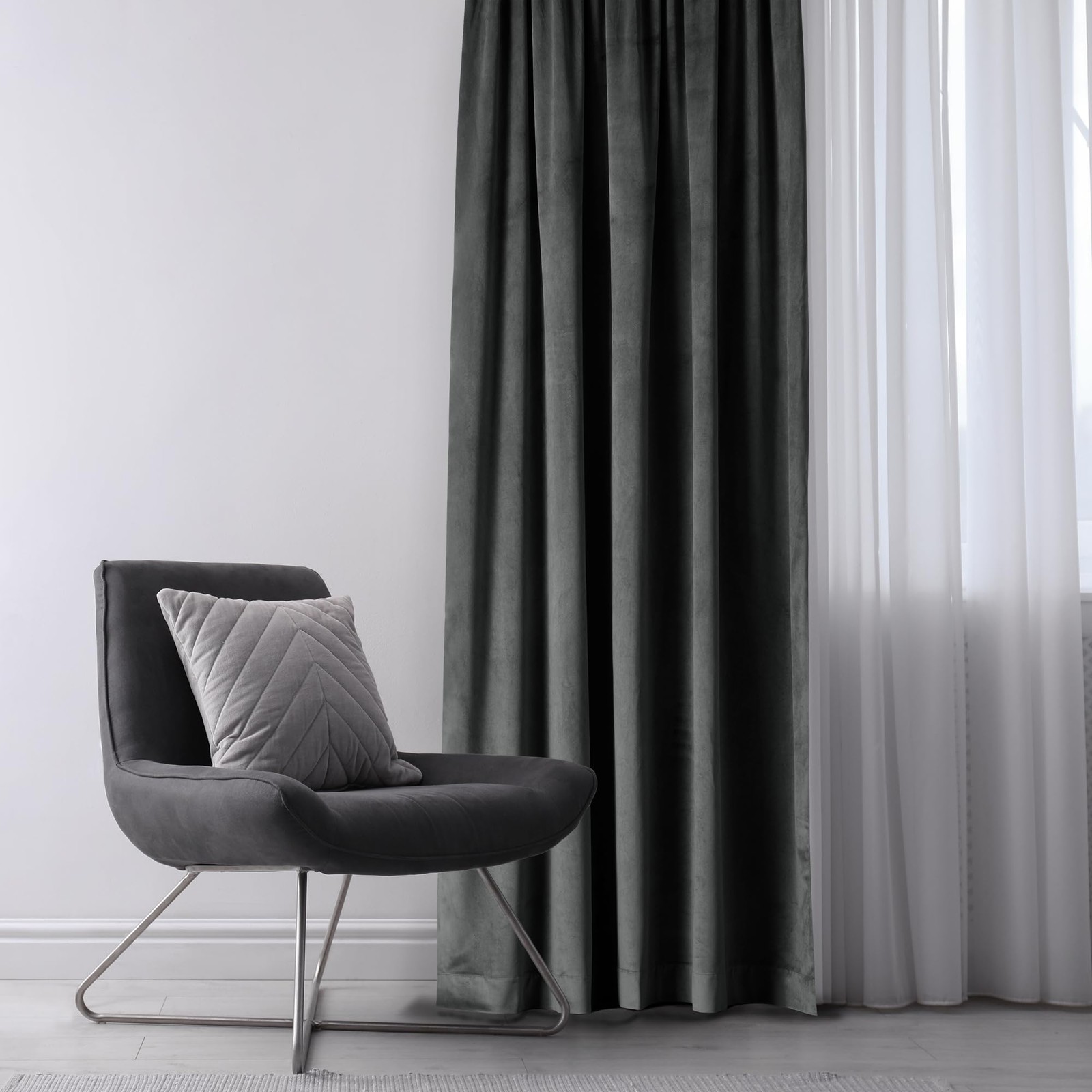 Restilo Set Curtain H 270 x W 140 cm with Tie Backs 54 x 10 cm Velvet Effect A…