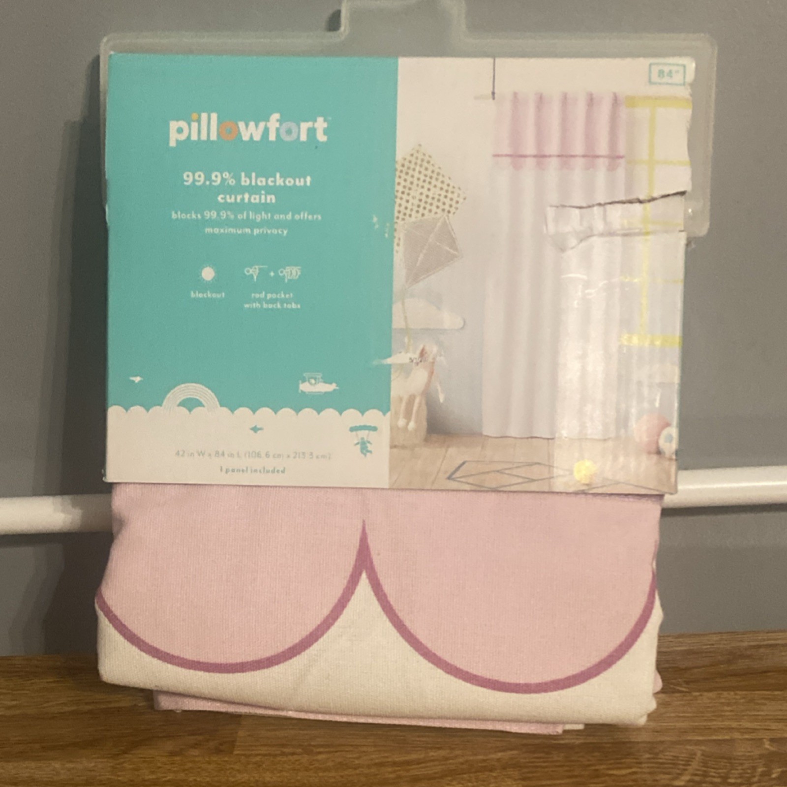 Pillowfort Blackout Curtain Pink Scalloped 84in x 50in Polyester