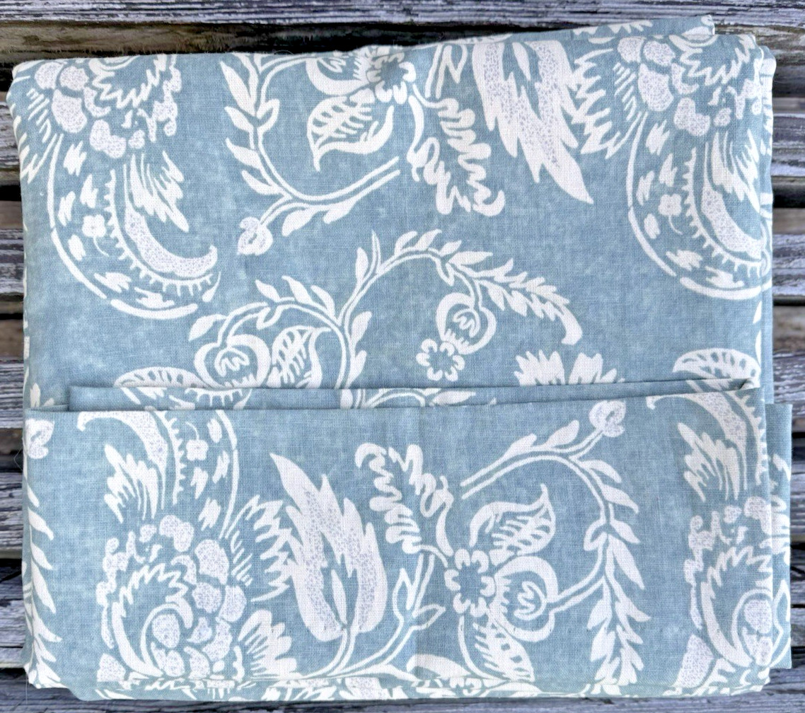 Set Pottery Barn Alessandra Scroll Drapes 50 x 84 Sage Green Pair Lined Blackout