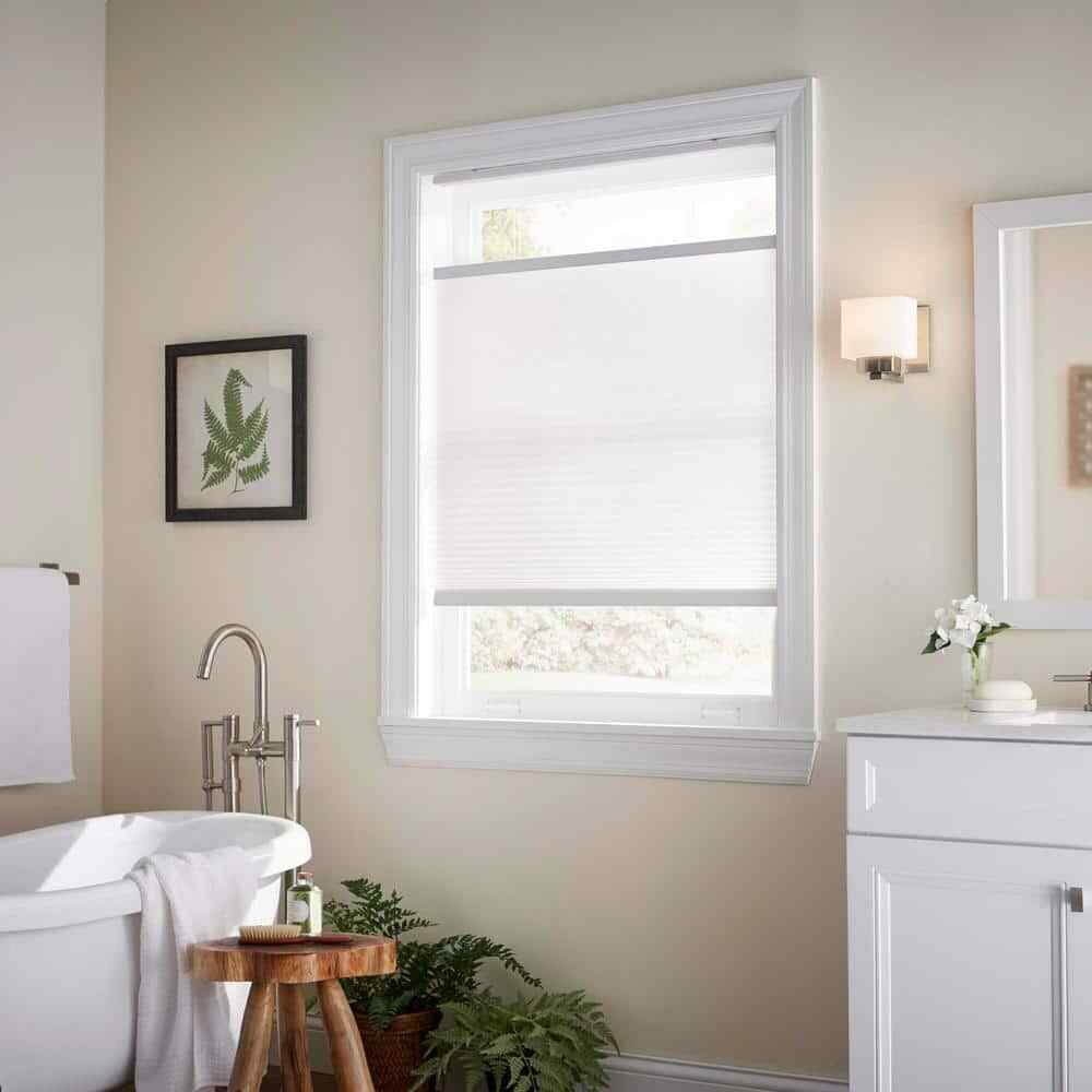 Home Decorators Snow Drift 35 in. W x 48 in. L Cordless Light Filtering Shades